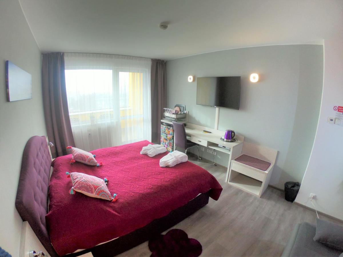 Violet Apartment Фримбурк Екстериор снимка